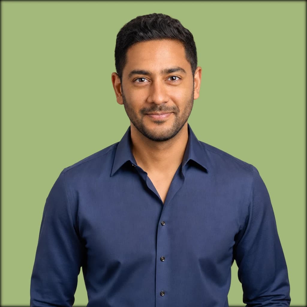 AI-generated Casual Confident headshot, man — full-figure studio portrait